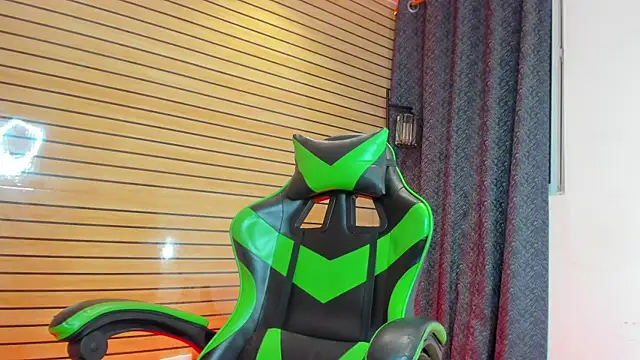 317894 online show from April 9, 2026, 7:47 am