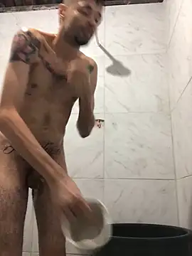 HenriquePhn online show from May 28, 2026, 8:28 pm