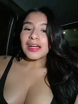 Snapshot of andrea_gomes_ chatting on June 25, 2026, 7:35 am andrea gomes online show from June 25, 2026, 7:35 am