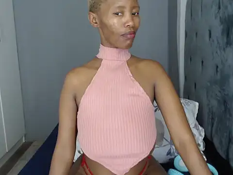 PREGGYGODESS online show from March 13, 2026, 6:25 pm