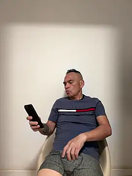 Snapshot of mateocali25 chatting on May 26, 2026, 12:12 pm mateocali25 online show from May 26, 2026, 12:12 pm