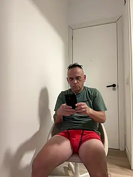 Snapshot of mateocali25 chatting on June 18, 2026, 2:32 pm mateocali25 online show from June 18, 2026, 2:32 pm