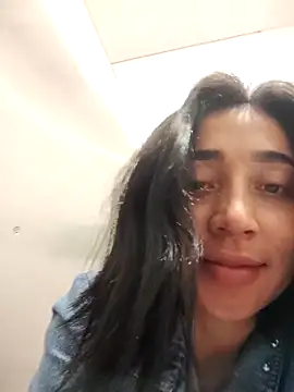 Elowyn online show from February 27, 2026, 11:05 pm