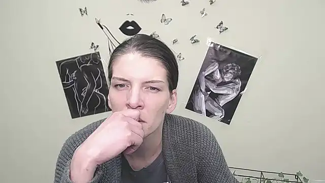 VanessaRey  online show from March 19, 2025, 7:40 am