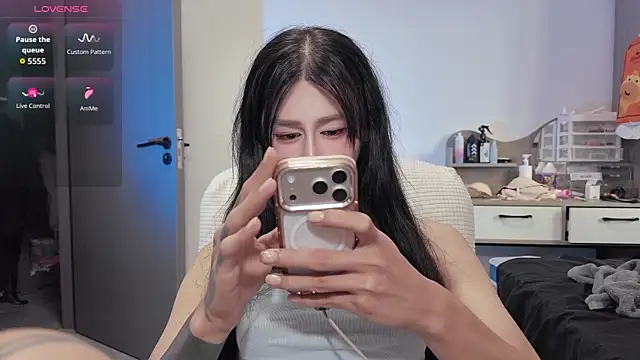 Snapshot of Rainbow-sweet chatting on April 11, 2026, 5:12 am Rainbow-sweet online show from April 11, 2026, 5:12 am