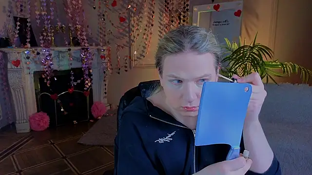 Jes Solar online show from February 26, 2026, 10:31 pm