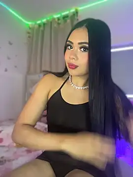 AlitaAnisee online show from April 12, 2026, 3:11 am