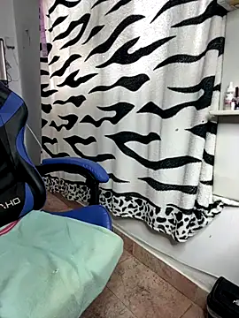 taimara 1 online show from October 11, 2025, 1:42 pm