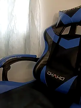 Snapshot of taimara_1 chatting on April 15, 2026, 9:48 pm taimara 1 online show from April 15, 2026, 9:48 pm