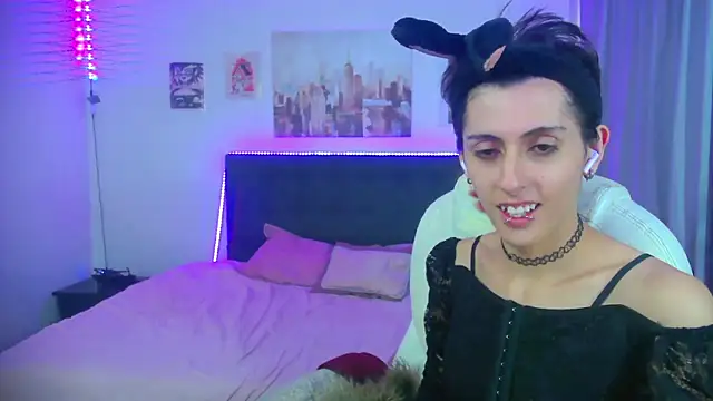 goth minerva online show from April 14, 2026, 1:50 pm