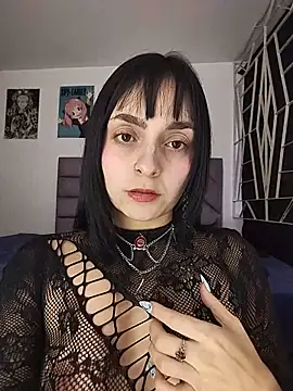KARINNA  RAVEN online show from May 31, 2026, 10:55 pm