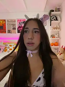 Tiana Paez1 online show from October 18, 2025, 4:59 am