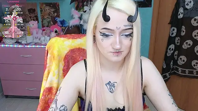 Manuela unicorn online show from March 13, 2026, 8:15 pm