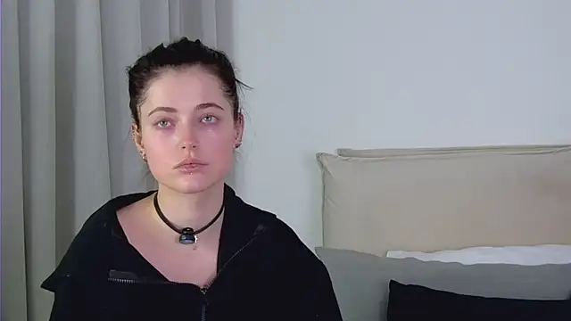 AshleyD  online show from February 9, 2026, 2:48 am