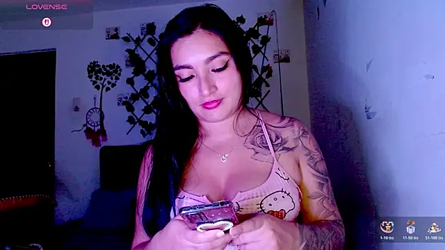 Snapshot of Charlott_Nice01 chatting on March 2, 2026, 5:08 am Charlott Nice01 online show from March 2, 2026, 5:08 am