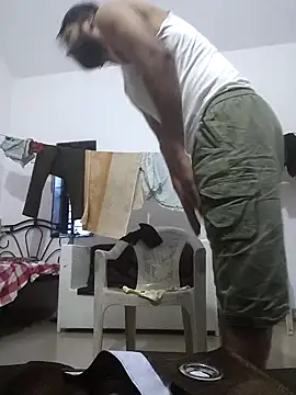 Snapshot of UAjit chatting on September 9, 2025, 1:05 am UAjit online show from September 9, 2025, 1:05 am