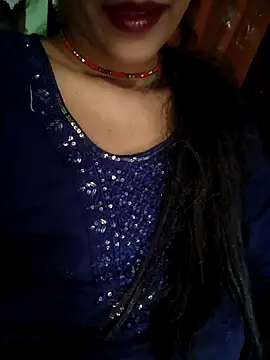 Snapshot of Eshwari_Chopra chatting on May 3, 2026, 11:38 am Eshwari Chopra online show from May 3, 2026, 11:38 am