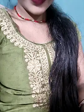 Snapshot of Eshwari_Chopra chatting on May 11, 2026, 7:25 am Eshwari Chopra online show from May 11, 2026, 7:25 am