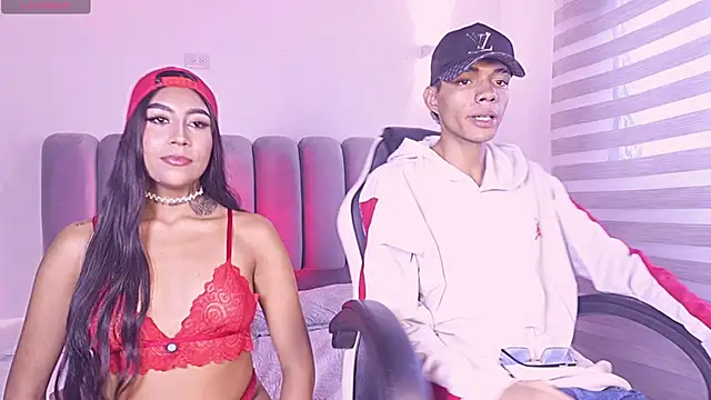 candyandmarilyn online show from March 23, 2026, 8:35 pm