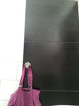 Snapshot of Yuli_Mars chatting on February 12, 2026, 3:51 pm Yuli Mars online show from February 12, 2026, 3:51 pm