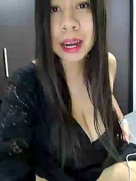 Snapshot of Yuli_Mars chatting on March 1, 2026, 2:35 am Yuli Mars online show from March 1, 2026, 2:35 am