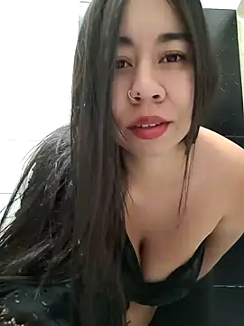 Yuli Mars online show from May 6, 2026, 2:08 am