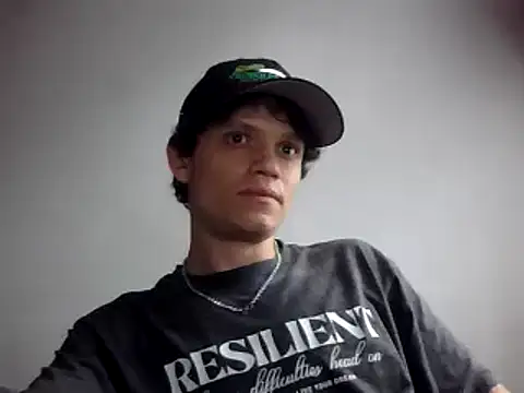 Snapshot of santihot089 chatting on March 19, 2025, 10:42 pm santihot089 online show from March 19, 2025, 10:42 pm