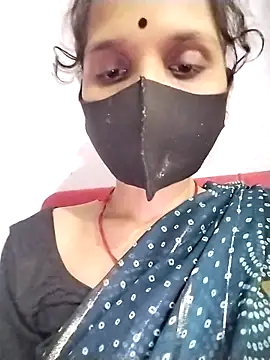 Snapshot of Soniy-Maax chatting on September 30, 2025, 8:30 am Soniy-Maax online show from September 30, 2025, 8:30 am