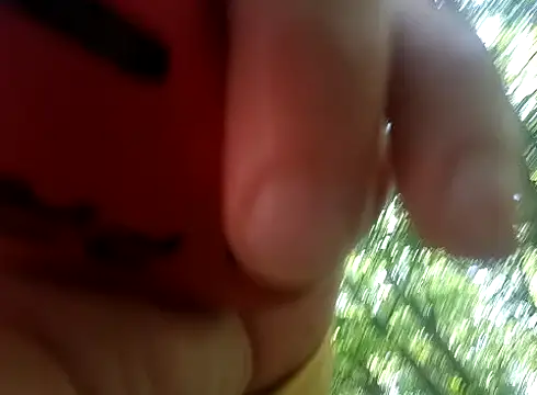 lucka1234 online show from April 19, 2026, 10:47 am