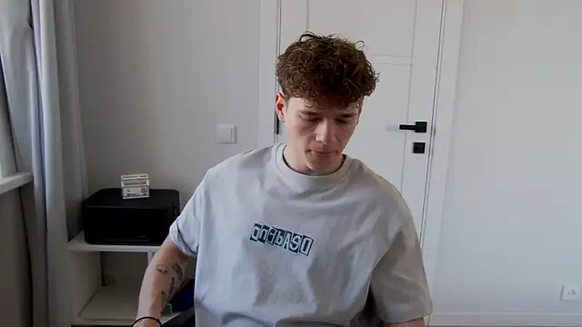 DanyDavis online show from April 1, 2026, 10:38 am