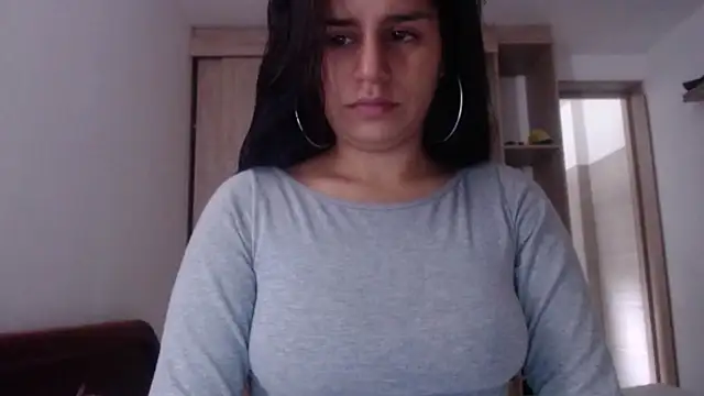 Snapshot of MeliSweet chatting on April 7, 2026, 1:55 pm MeliSweet online show from April 7, 2026, 1:55 pm