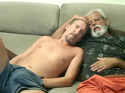 Snapshot of CasalcwBR chatting on April 7, 2026, 1:17 am CasalcwBR online show from April 7, 2026, 1:17 am