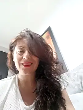 Snapshot of lunadicty chatting on March 11, 2025, 11:26 pm lunadicty online show from March 11, 2025, 11:26 pm