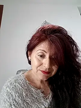 Snapshot of lunadicty chatting on September 18, 2025, 10:23 pm lunadicty online show from September 18, 2025, 10:23 pm