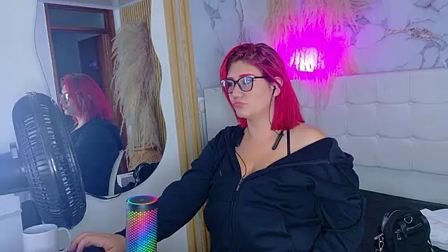 Snapshot of Cerecitaa02_ chatting on March 30, 2026, 11:28 pm Cerecitaa02 online show from March 30, 2026, 11:28 pm