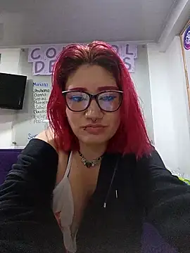 Snapshot of Cerecitaa02_ chatting on April 9, 2026, 11:54 pm Cerecitaa02 online show from April 9, 2026, 11:54 pm