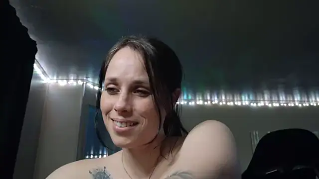 mavismable online show from April 10, 2026, 3:45 am