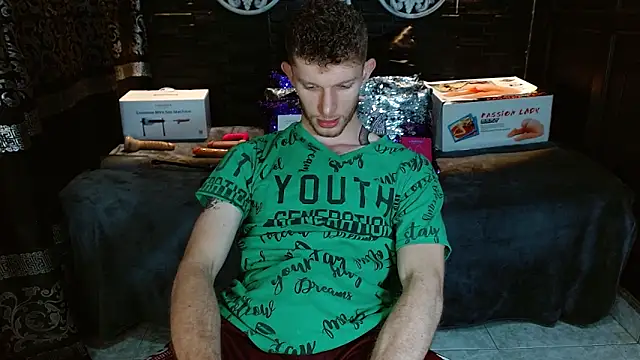 andrewxbi online show from November 11, 2025, 11:54 am