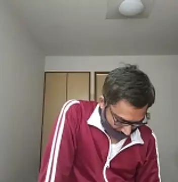 SunkLupus online show from March 28, 2026, 2:33 am