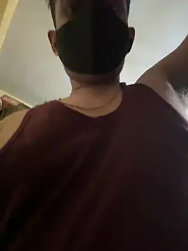 Snapshot of Hunkk28 chatting on February 24, 2026, 9:18 am Hunkk28 online show from February 24, 2026, 9:18 am