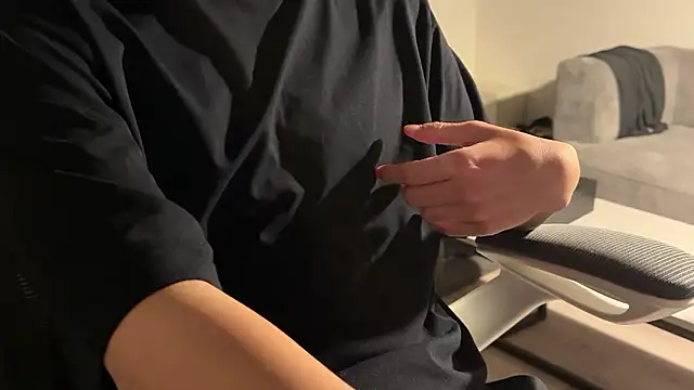 Snapshot of satoshi1008 chatting on October 24, 2025, 3:52 pm satoshi1008 online show from October 24, 2025, 3:52 pm