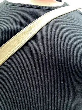 Snapshot of K_Siras chatting on September 15, 2025, 4:34 am K Siras online show from September 15, 2025, 4:34 am