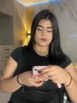 Kariina  69 online show from February 5, 2026, 3:44 am