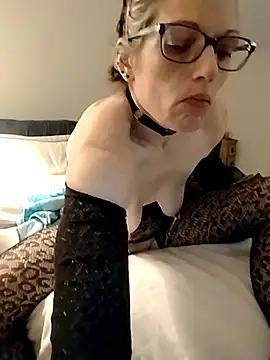 sexiebabi online show from March 22, 2026, 5:44 am