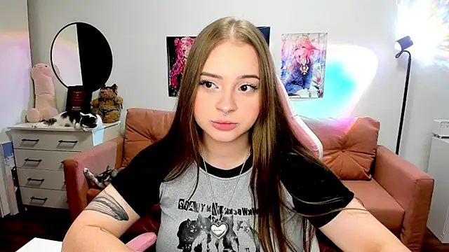 Snapshot of mistress_lain chatting on September 26, 2025, 6:56 pm mistress lain online show from September 26, 2025, 6:56 pm