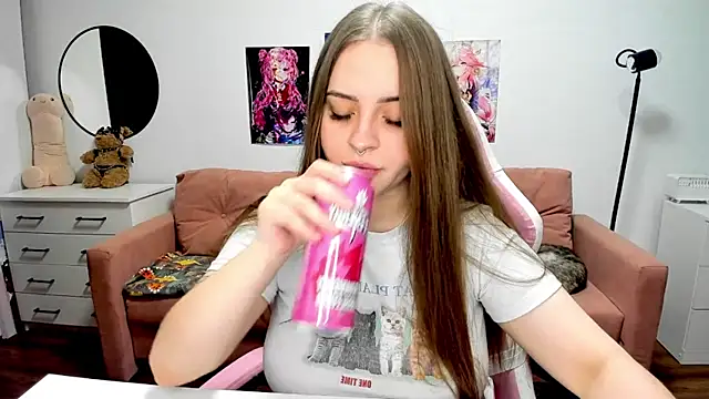 Snapshot of mistress_lain chatting on October 20, 2025, 7:47 pm mistress lain online show from October 20, 2025, 7:47 pm