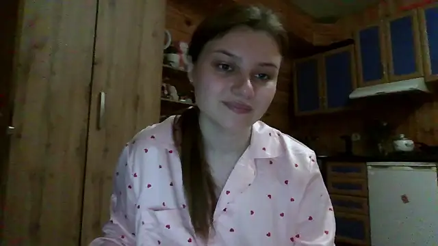 Snapshot of Little_shygirl chatting on October 19, 2025, 12:55 am Little shygirl online show from October 19, 2025, 12:55 am