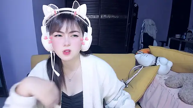 yuki3366 online show from February 14, 2026, 9:39 am