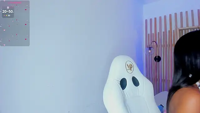 ciara blake online show from April 14, 2026, 7:31 pm