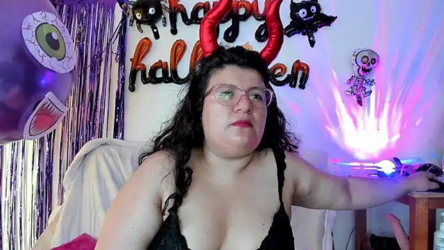 Snapshot of mystery_psique chatting on November 1, 2025, 3:36 pm mystery psique online show from November 1, 2025, 3:36 pm